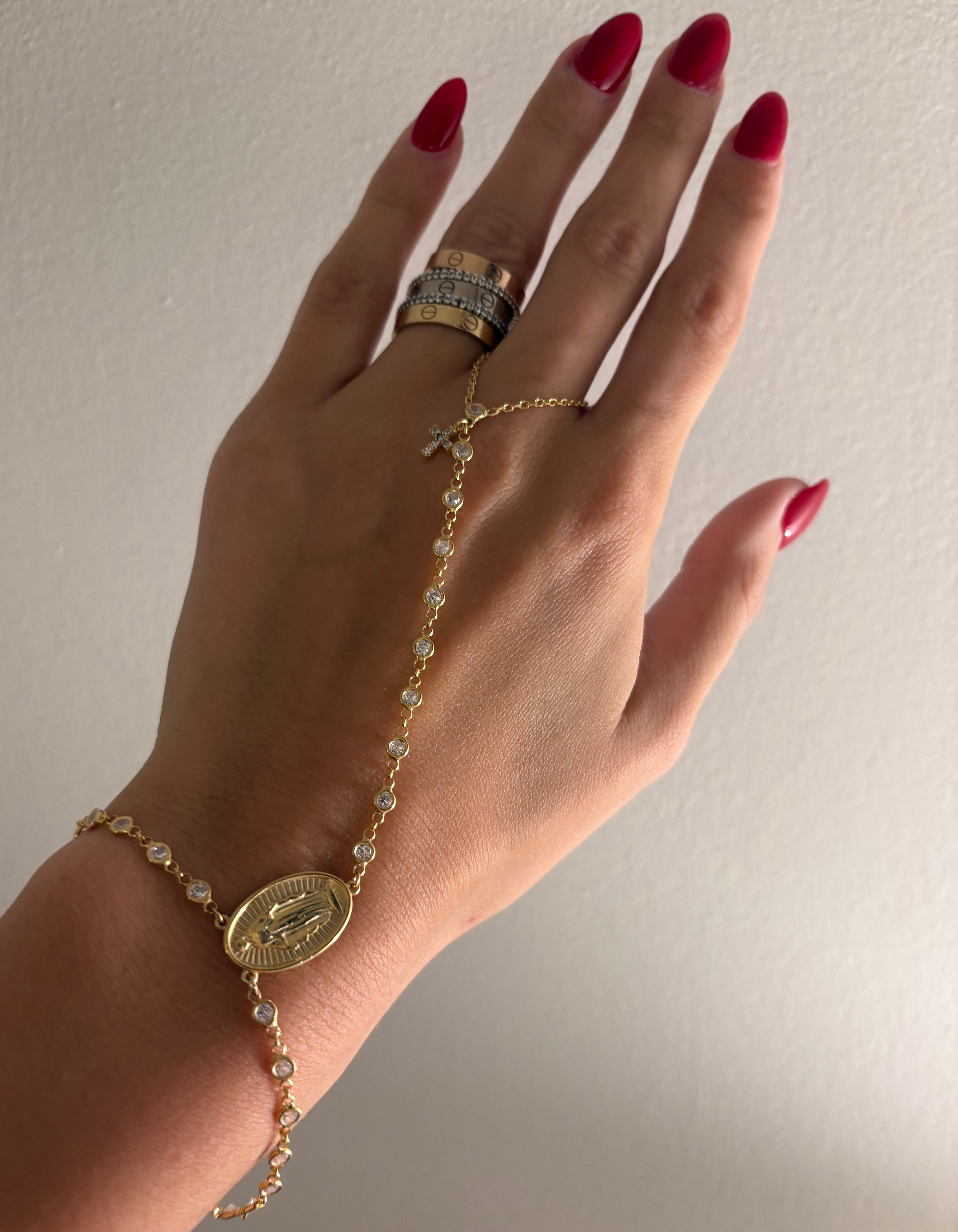 Cross and Mary Handchain